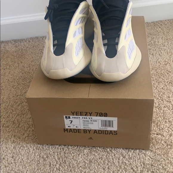 Brand new never worn - Picture 4 of 4